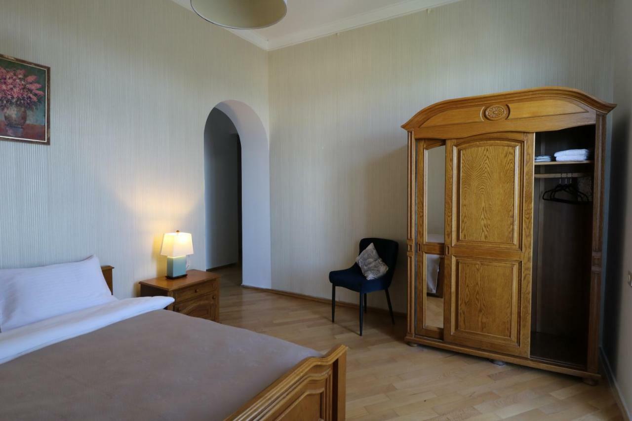 Vera House Tbilisi Esterno foto