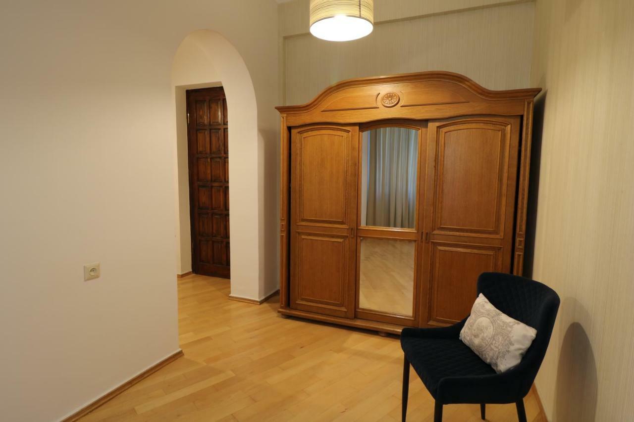 Vera House Tbilisi Esterno foto