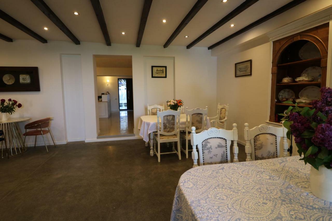 Vera House Tbilisi Esterno foto