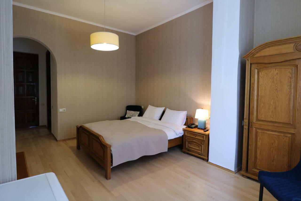 Vera House Tbilisi Esterno foto